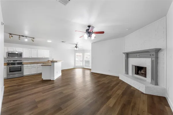 $1,895 | 917 Orchid Boulevard, Royse City, TX 75189