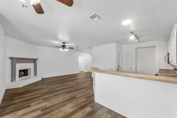 $1,895 | 917 Orchid Boulevard, Royse City, TX 75189