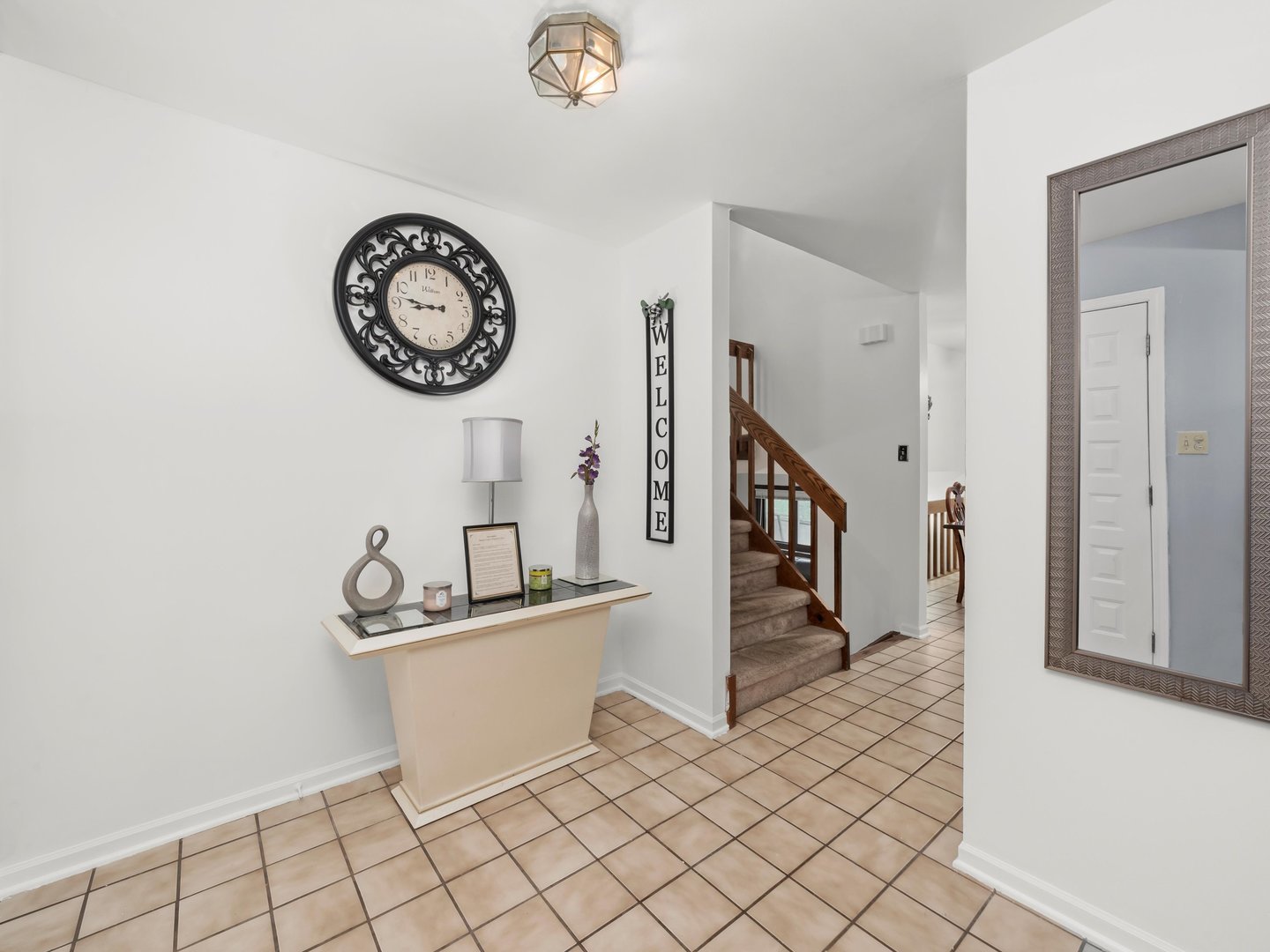 3604 Tee Court North Crete, IL 60417 - Photo 2 of 37 a view of a hallway with seating area