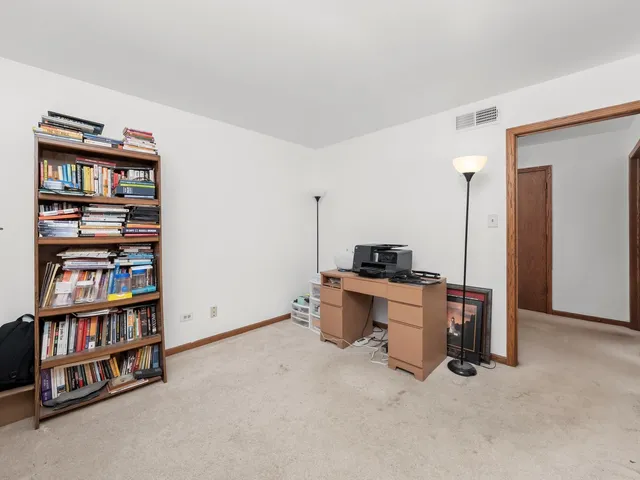 $350,000 | 3604 Tee Court North, Crete, IL 60417