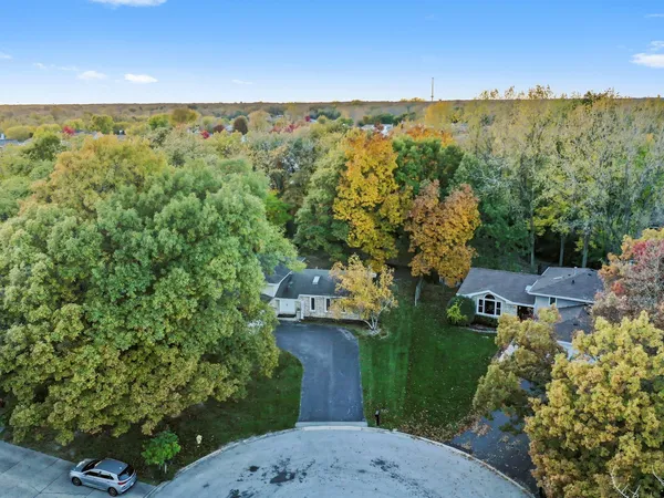 $350,000 | 3604 Tee Court North, Crete, IL 60417