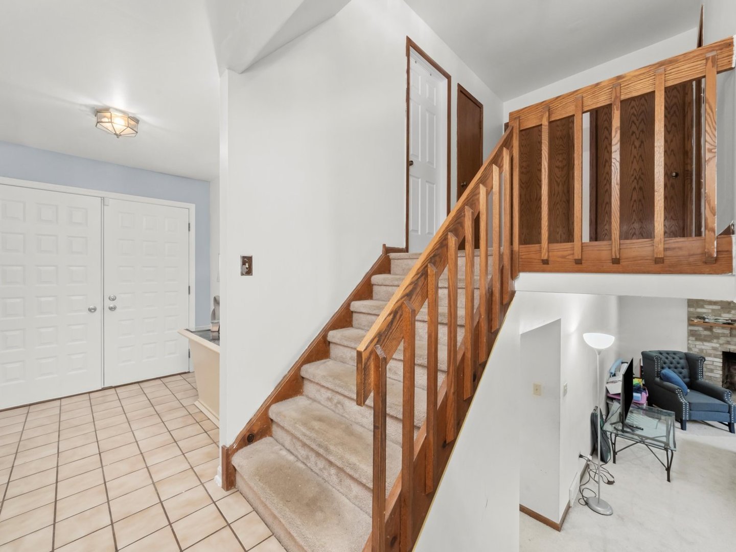 3604 Tee Court North Crete, IL 60417 - Photo 4 of 37 a view of entryway with wooden floor and stairs