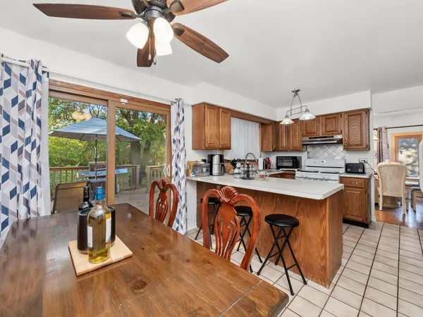 $350,000 | 3604 Tee Court North, Crete, IL 60417