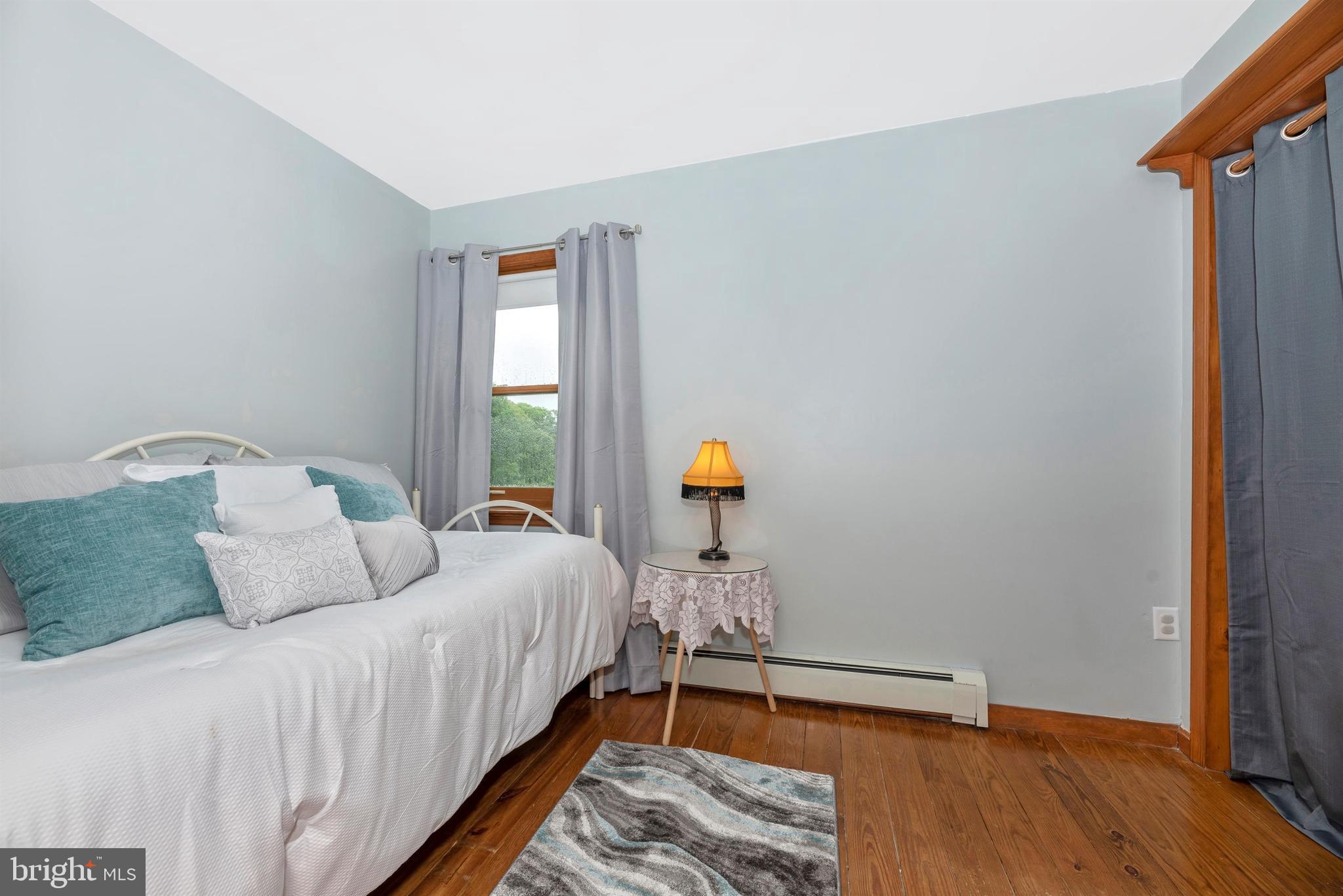 8399 Mapleville Road Mount Airy, MD 21771 - Photo 33 of 64 3rd bedroom.