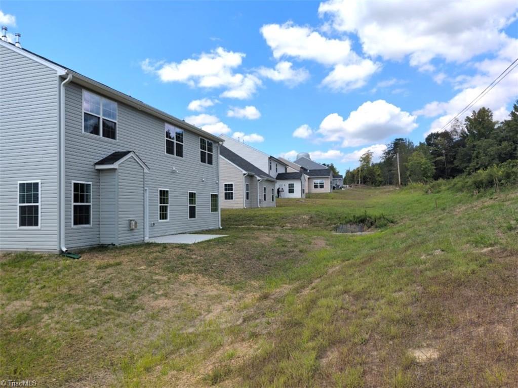 4094 Stallion Street High Point, NC 27262 - Photo 4 of 31