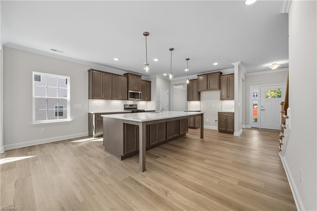 4094 Stallion Street High Point, NC 27262 - Photo 7 of 31