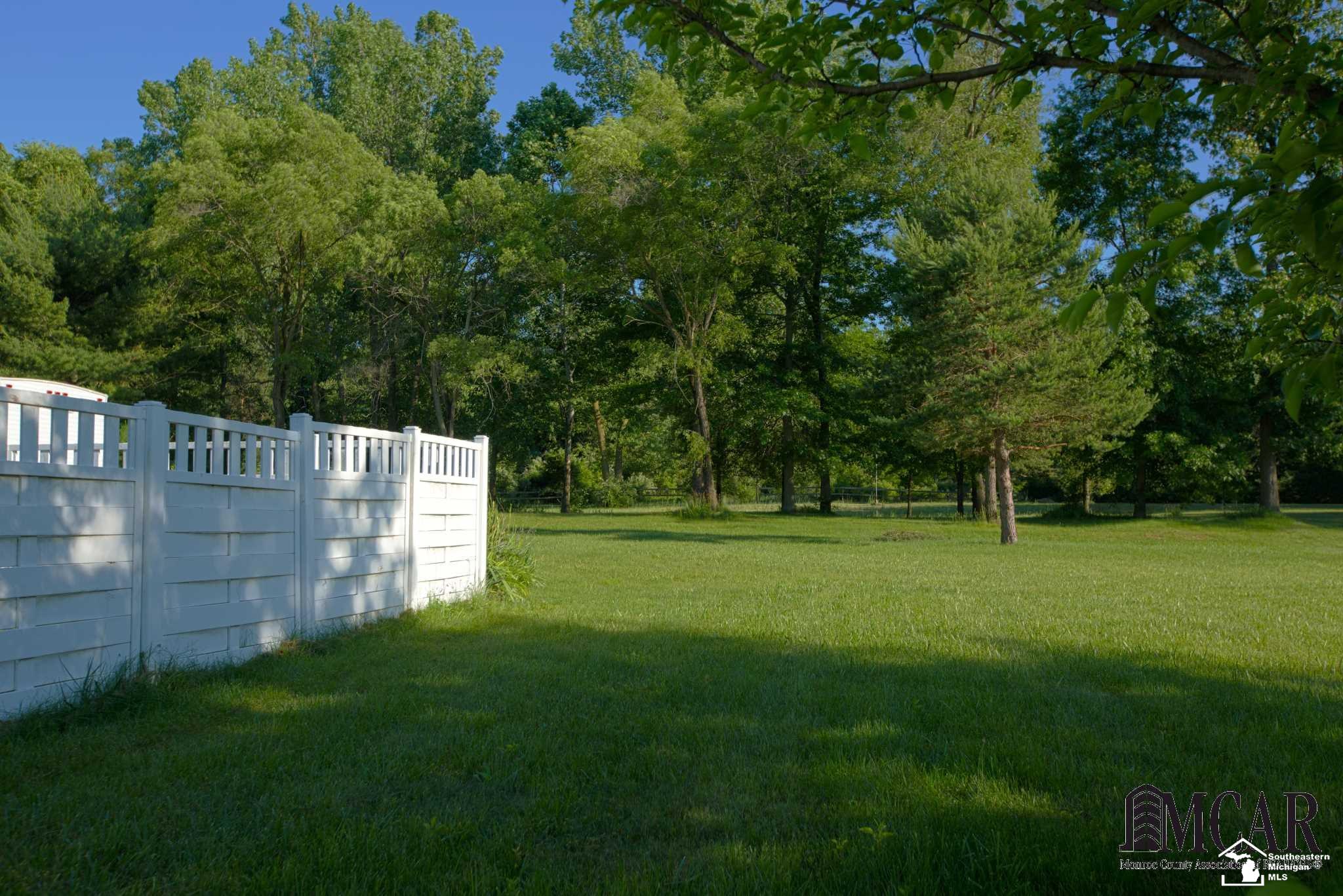 443 West Temperance Road Temperance, MI 48182 - Photo 6 of 22
