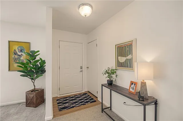 $310,000 | 13010 West 99th Street, Lenexa, KS 66215