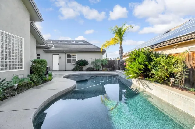 $1,080,000 | 2096 East Olympic Avenue, Fresno, CA 93730