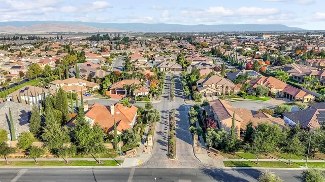 $1,080,000 | 2096 East Olympic Avenue, Fresno, CA 93730