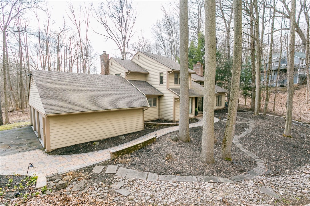 12 Auburndale Pittsford, NY 14534 - Photo 3 of 48