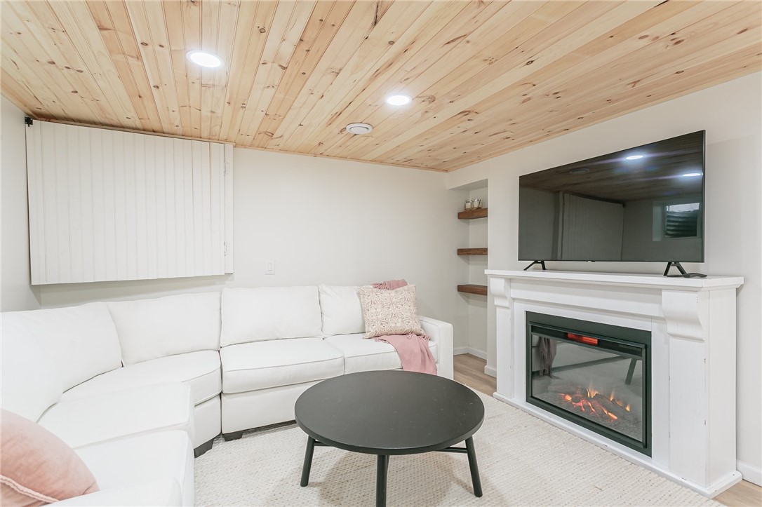 12 Auburndale Pittsford, NY 14534 - Photo 41 of 48