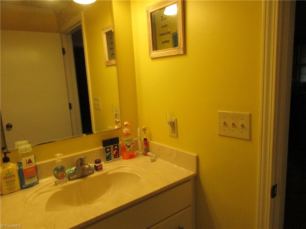 1422 Hawkins Road Germanton, NC 27019 - Photo 23 of 38