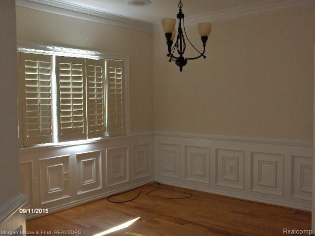 5772 Rochester Road Rochester, MI 48306 - Photo 4 of 14 4.JPG