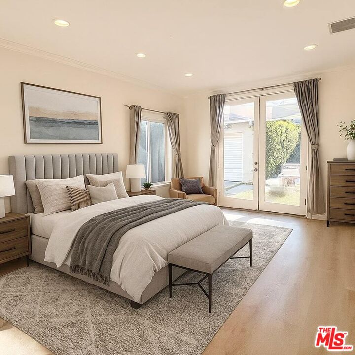 7311 Dunfield Avenue Los Angeles, CA 90045 - Photo 13 of 21