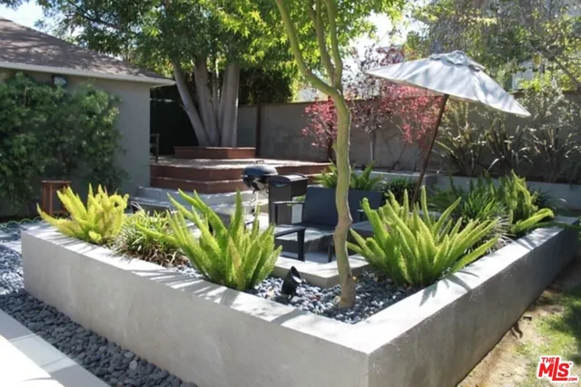 $6,200 | 7311 Dunfield Avenue, Los Angeles, CA 90045