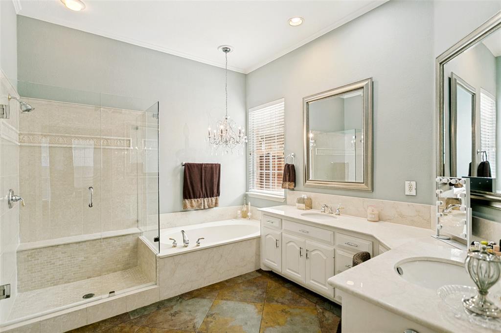 3404 Mapleleaf Lane Richardson, TX 75082 - Photo 17 of 25