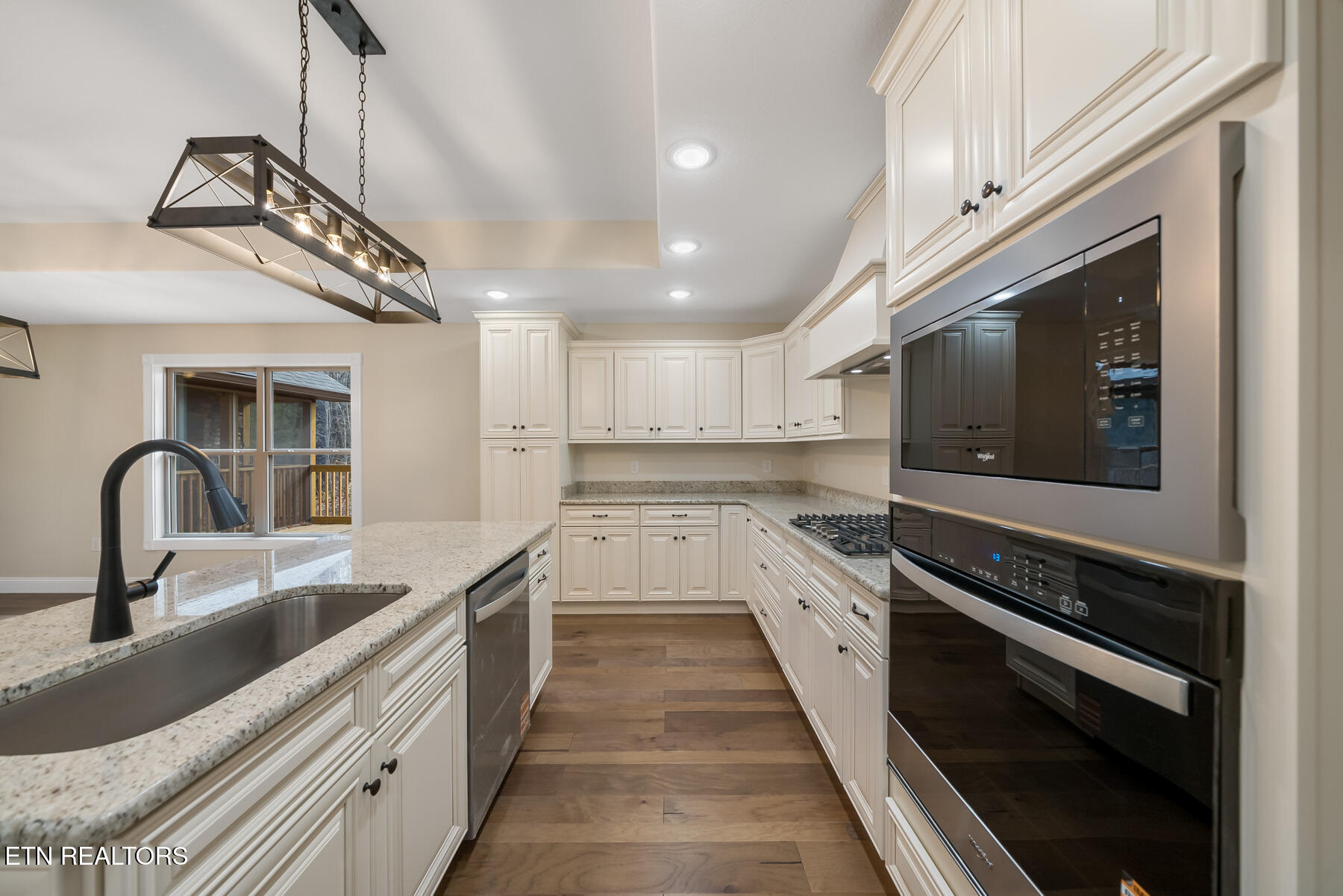 140 Windsor Road Fairfield Glade, TN 38558 - Photo 17 of 57 15