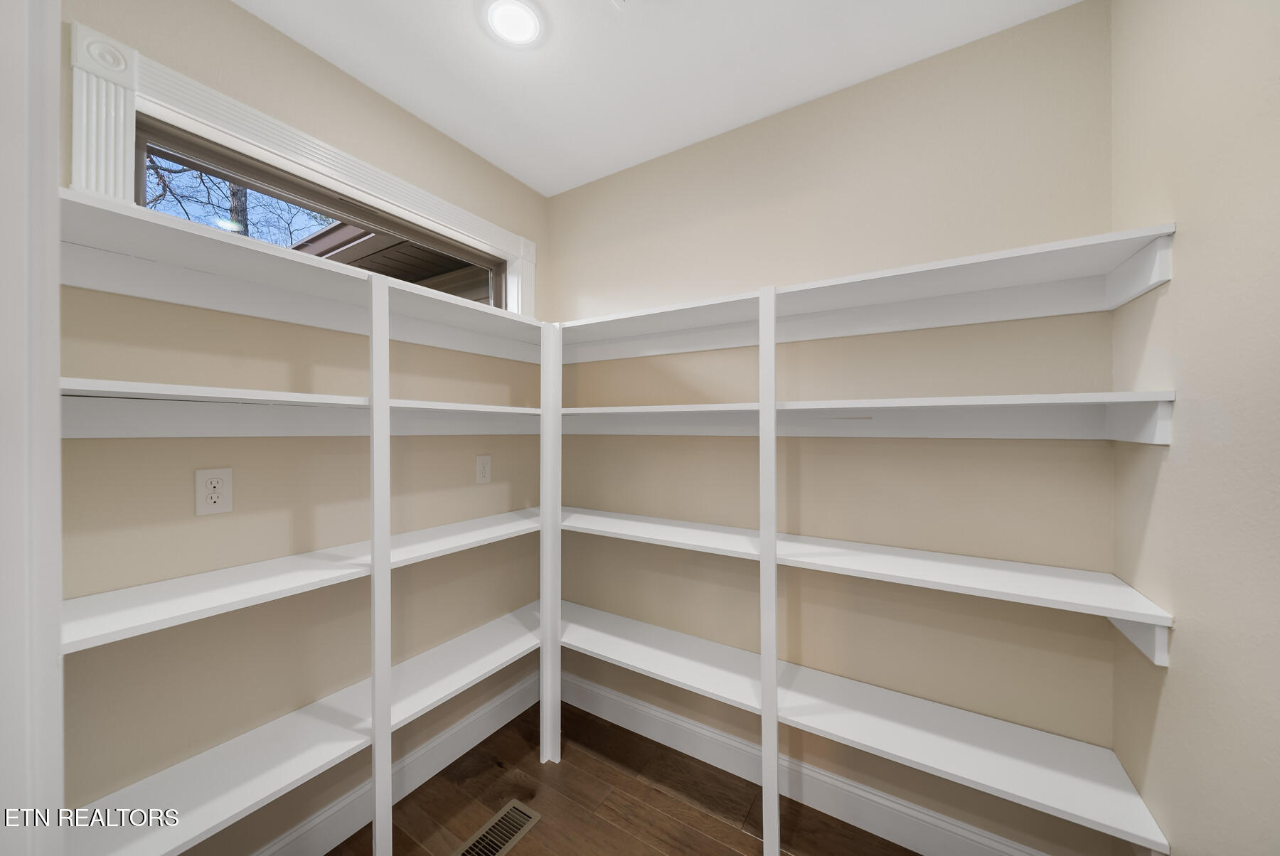 140 Windsor Road Fairfield Glade, TN 38558 - Photo 19 of 57 15a