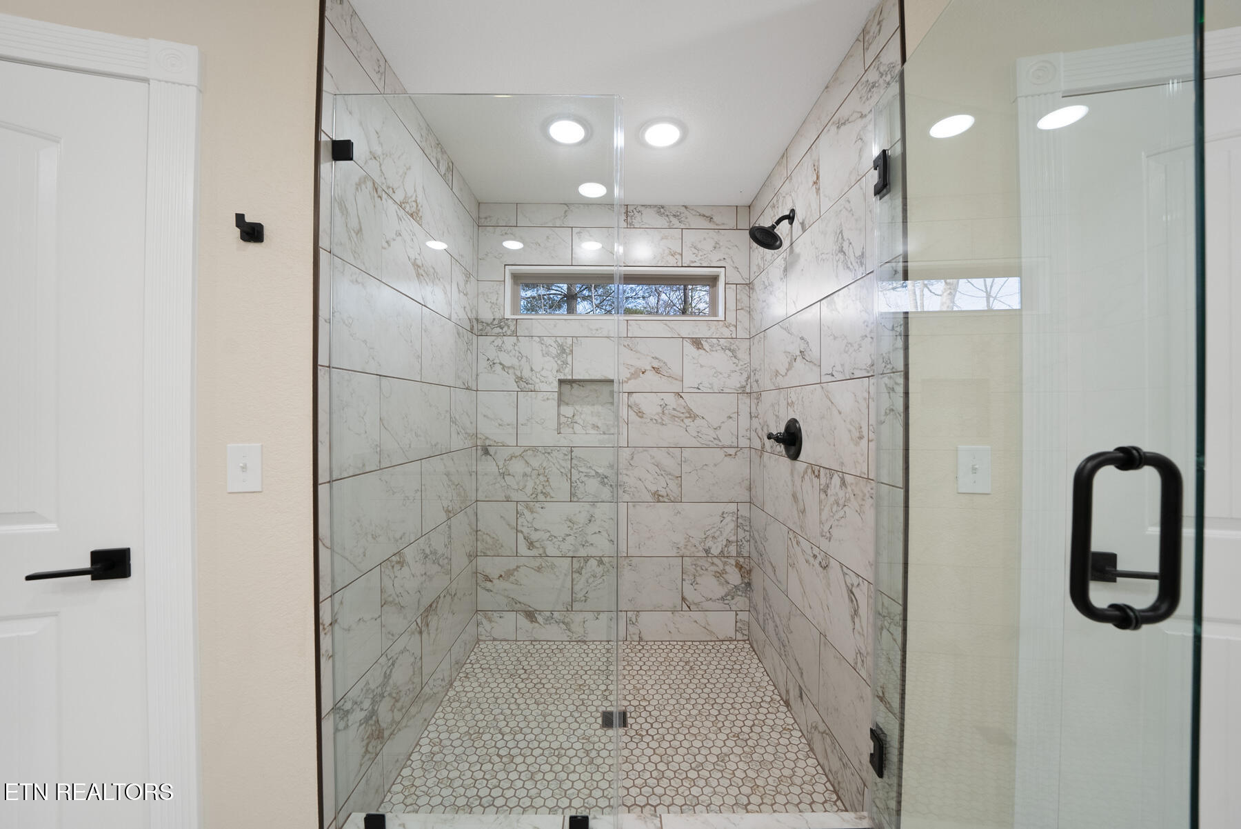 140 Windsor Road Fairfield Glade, TN 38558 - Photo 32 of 57 24