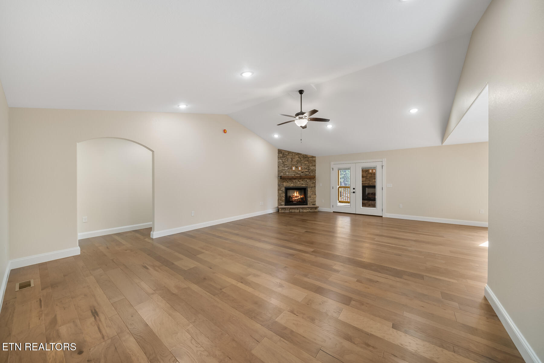 140 Windsor Road Fairfield Glade, TN 38558 - Photo 10 of 57 08