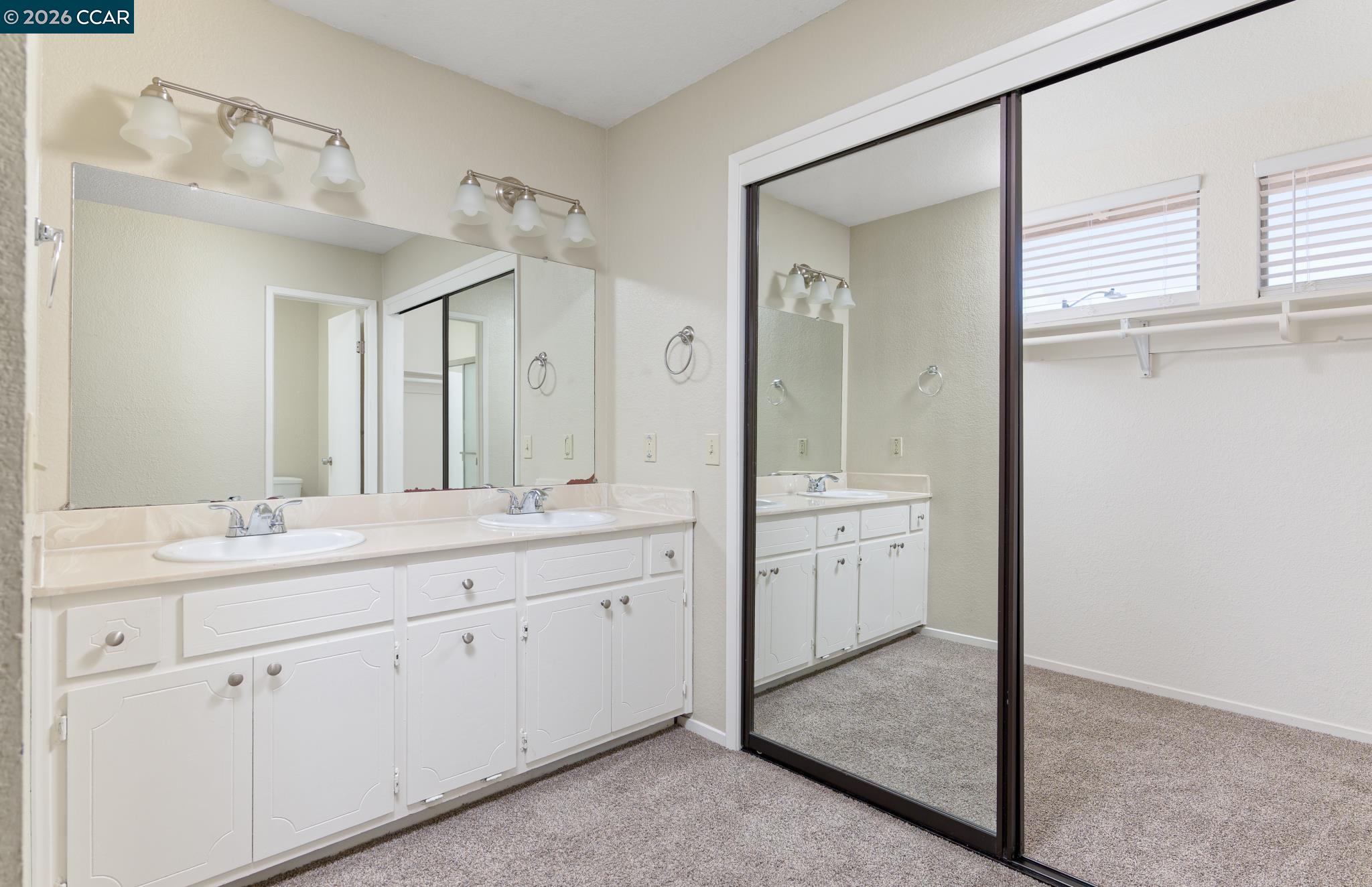 1403 Sextant Way Manteca, CA 95337 - Photo 9 of 29