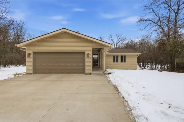 $389,000 | 6904 189th Street, Chippewa Falls, WI 54729