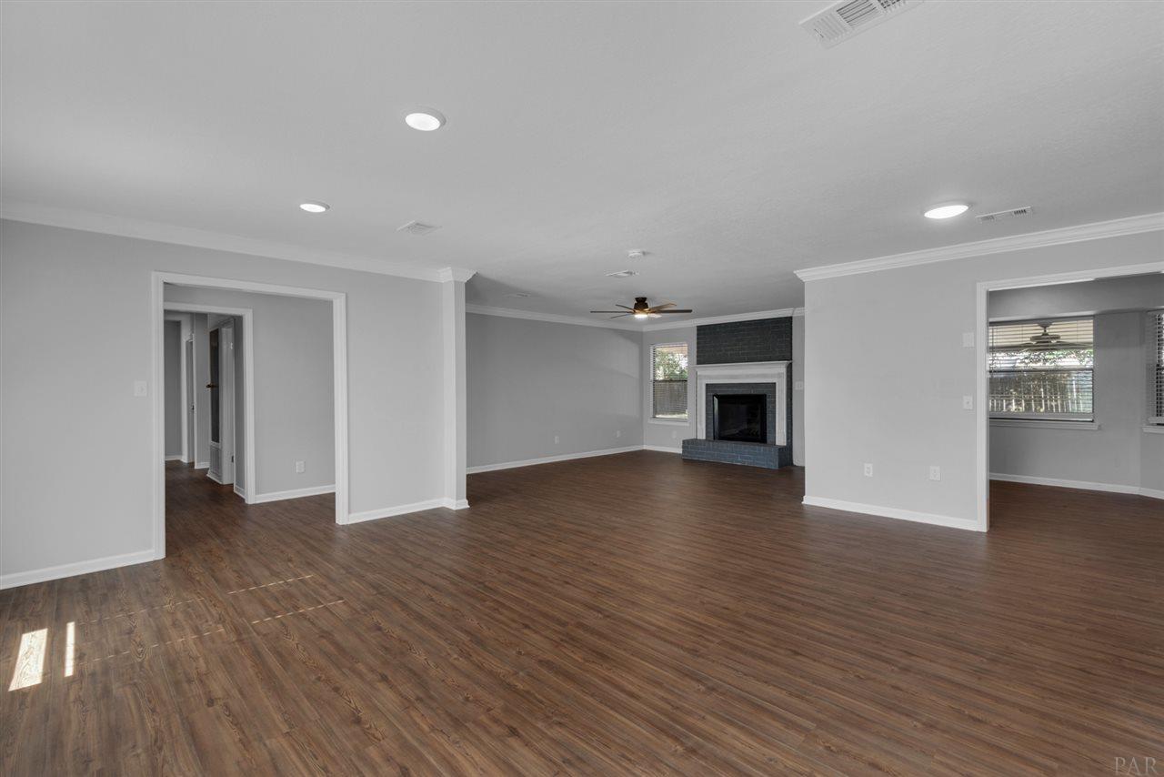 4190 April Road Pensacola, FL 32504 - Photo 8 of 41 Gallery Image 8