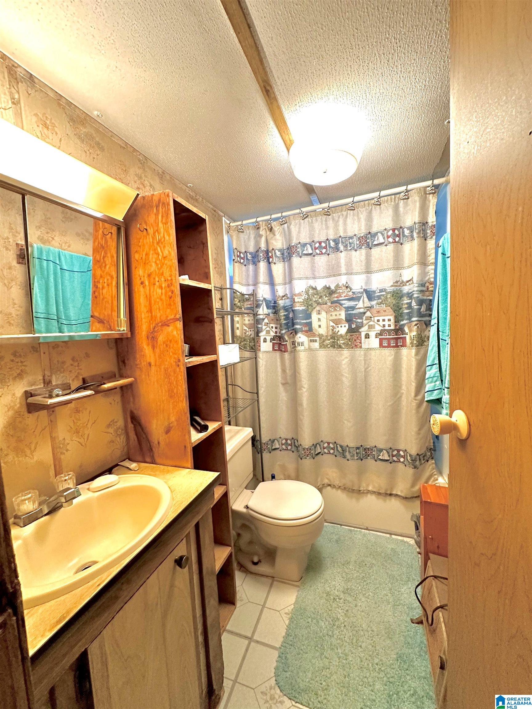 535 Oak Circle Ohatchee, AL 36271 - Photo 5 of 18