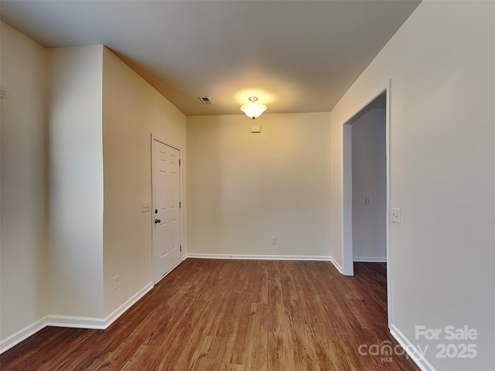 8906 Paddle Oak Road Charlotte, NC 28227 - Photo 3 of 29 Gallery Image 3