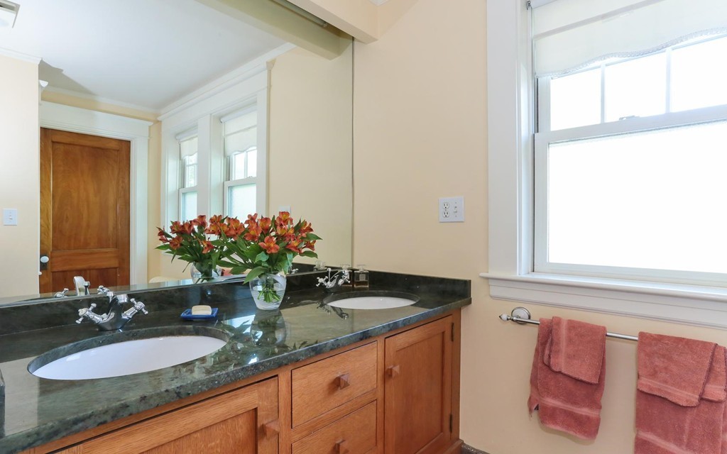 19 Appleton Street Waltham, MA 02453 - Photo 24 of 29 Gallery Image 24