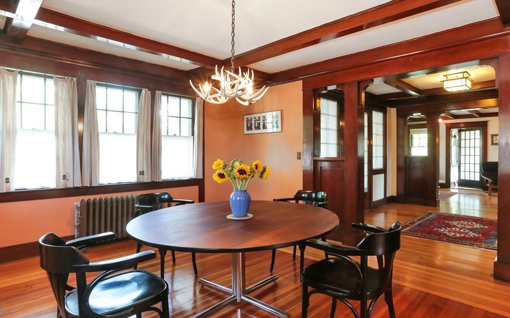 19 Appleton Street Waltham, MA 02453 - Photo 5 of 29 Gallery Image 5