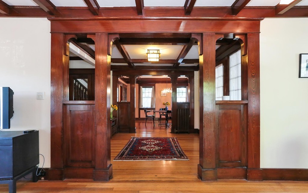 19 Appleton Street Waltham, MA 02453 - Photo 8 of 29 Gallery Image 8