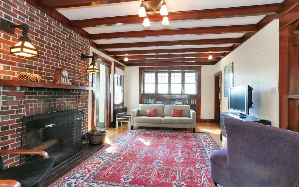 19 Appleton Street Waltham, MA 02453 - Photo 9 of 29 Gallery Image 9