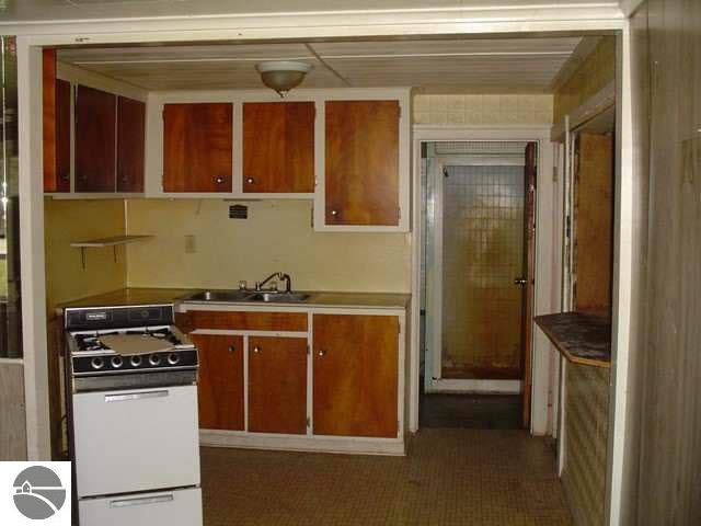 4715 Wildwood Road Alger, MI 48610 - Photo 3 of 4 1750778-2.JPG