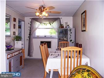776 Bennington Road Folcroft, PA 19032 - Photo 4 of 12 Dining Room