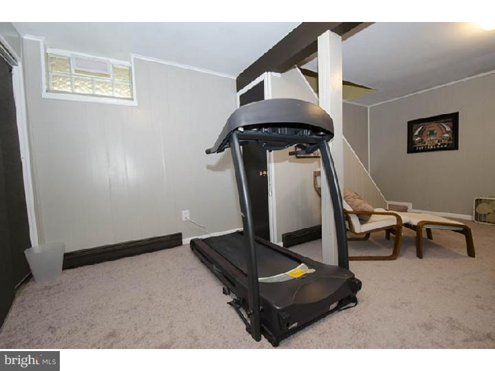 805 Valley Road Havertown, PA 19083 - Photo 20 of 25