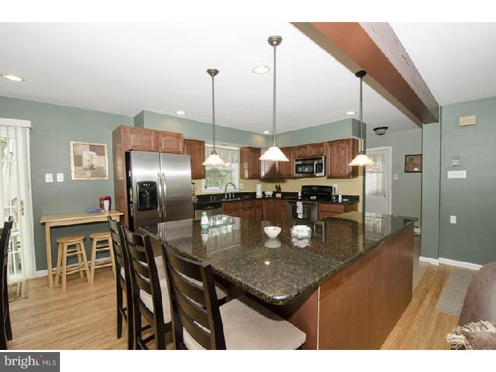 805 Valley Road Havertown, PA 19083 - Photo 7 of 25