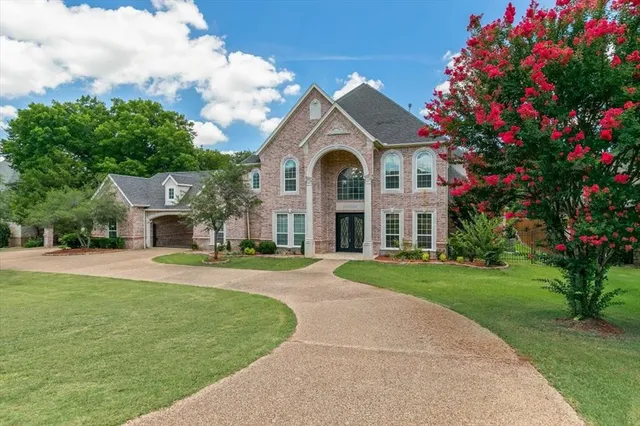 $1,130,000 | 8945 Waterchase Drive, Fort Worth, TX 76120