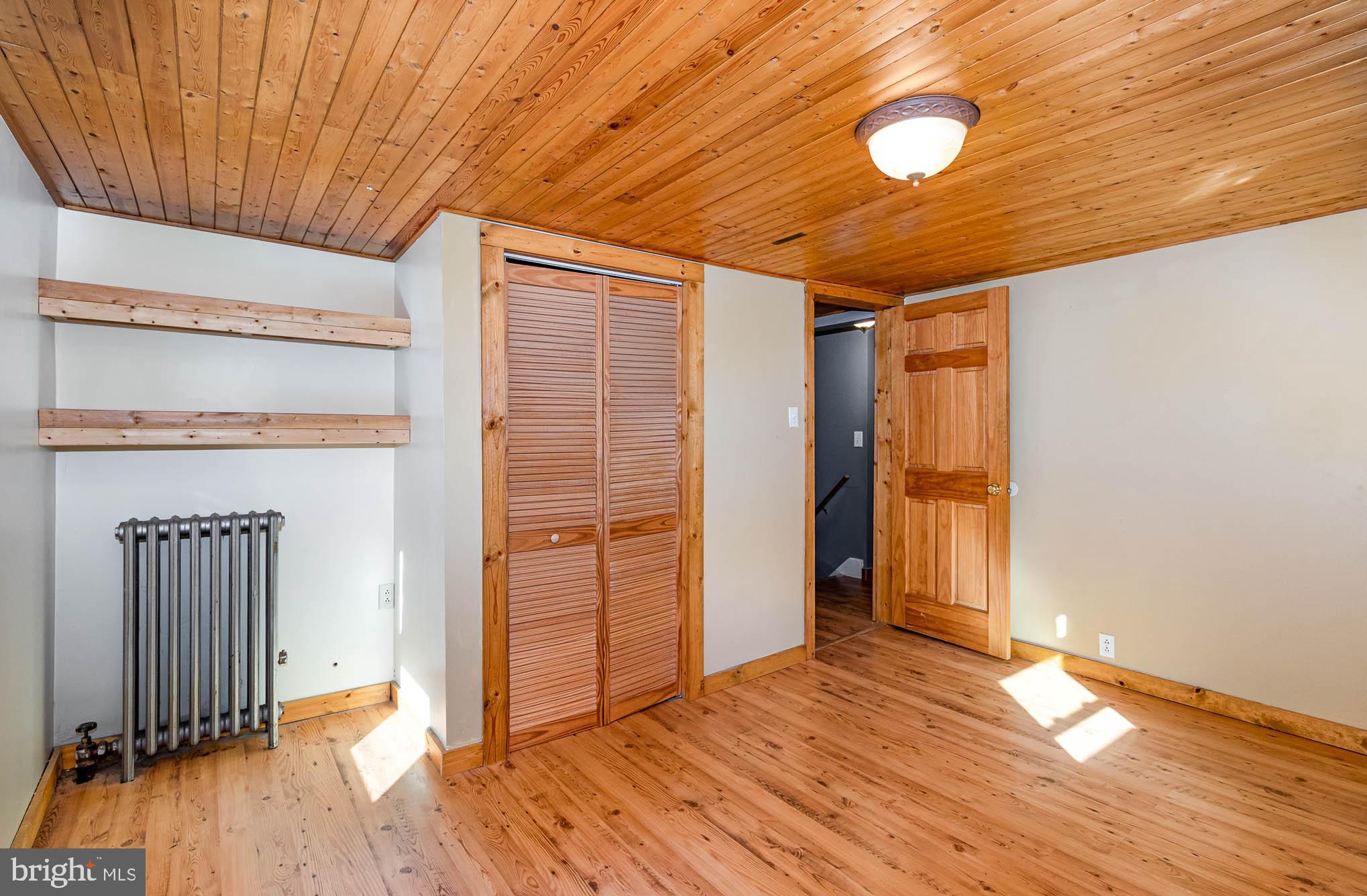 908 Roberts Valley Road Harrisburg, PA 17110 - Photo 17 of 27