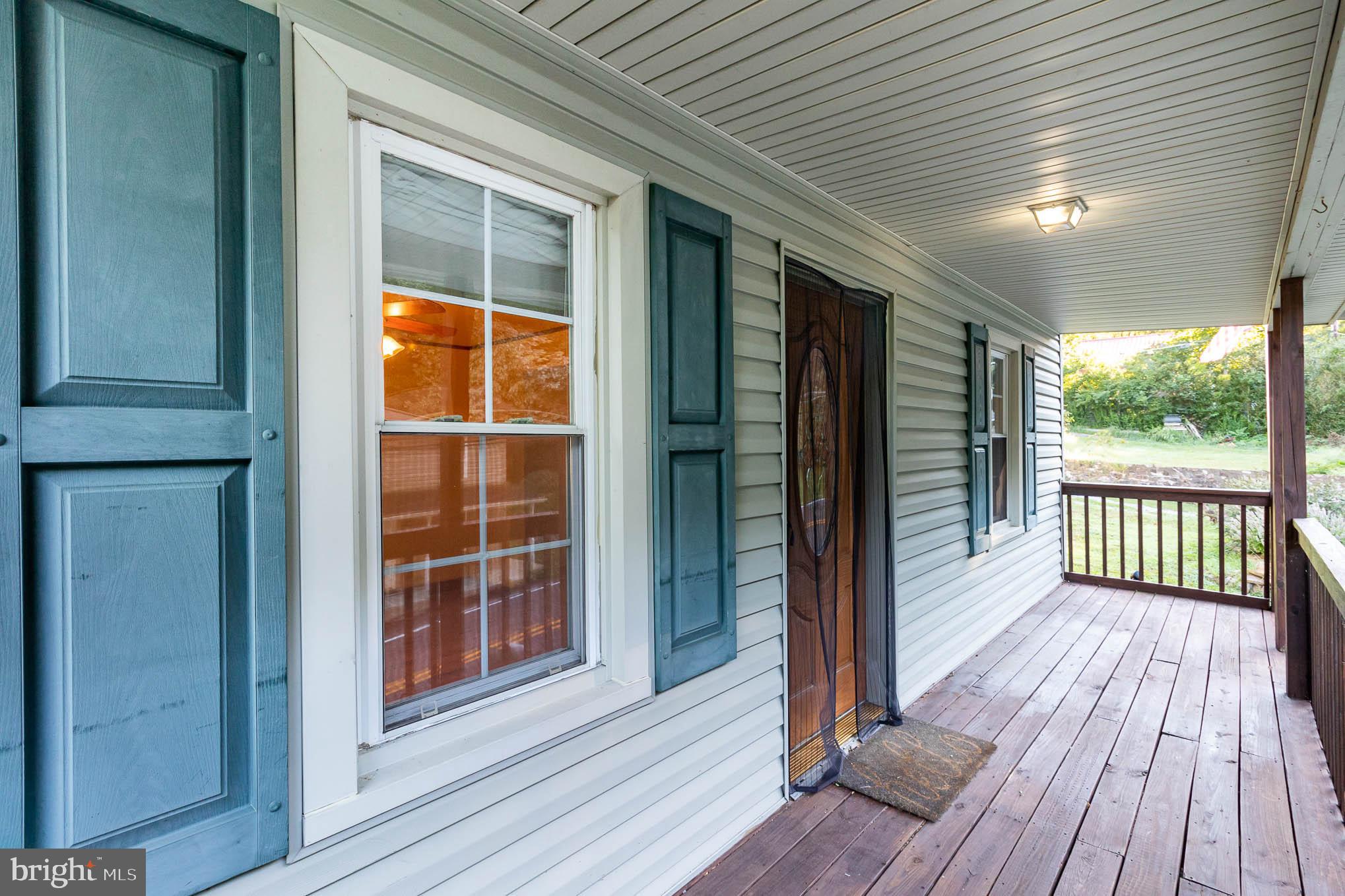 908 Roberts Valley Road Harrisburg, PA 17110 - Photo 4 of 27