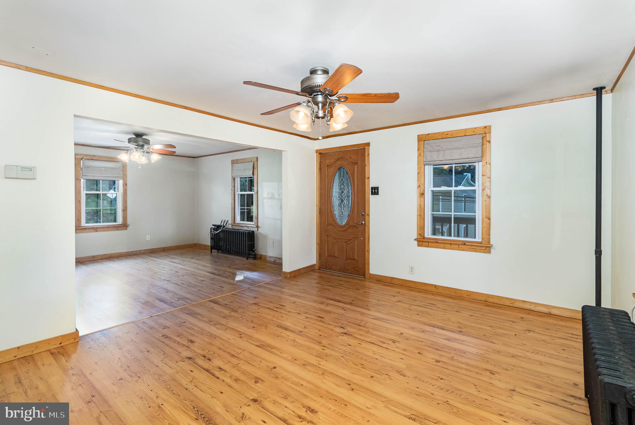 908 Roberts Valley Road Harrisburg, PA 17110 - Photo 6 of 27