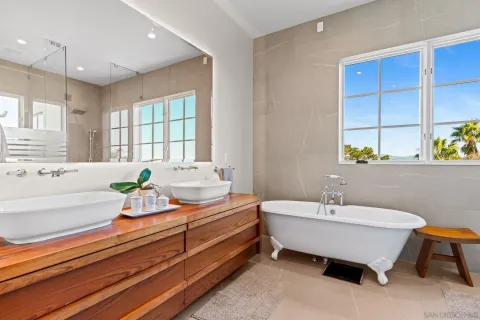 $6,250,000 | 13995 Mira Montana Drive, Del Mar, CA 92014