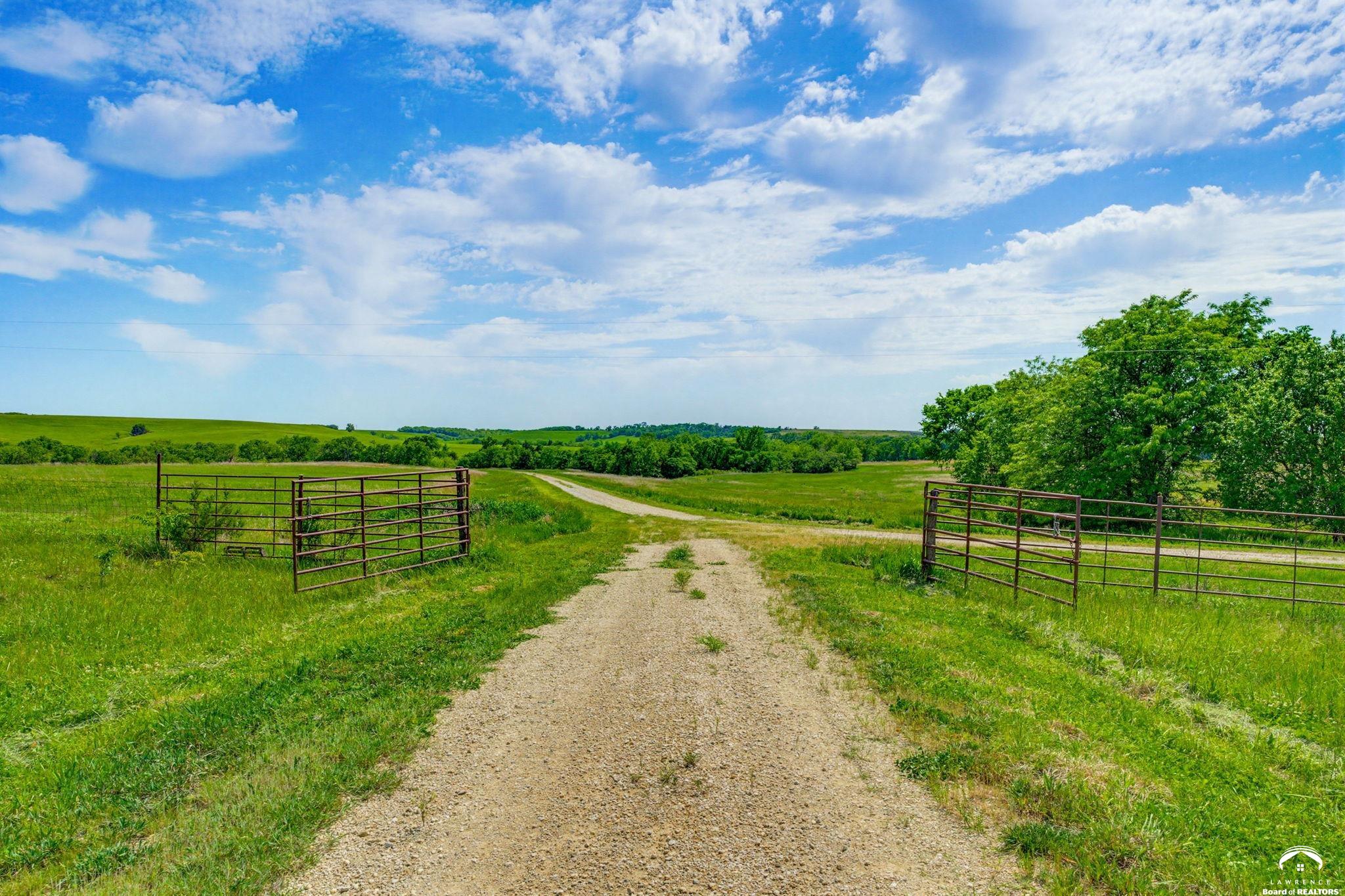 374 North 750 Road Overbrook, KS 66524 - Photo 40 of 57