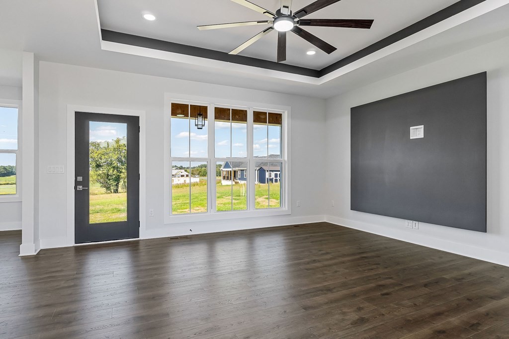136 Dairy Barn Road Sparta, TN 38583 - Photo 7 of 58
