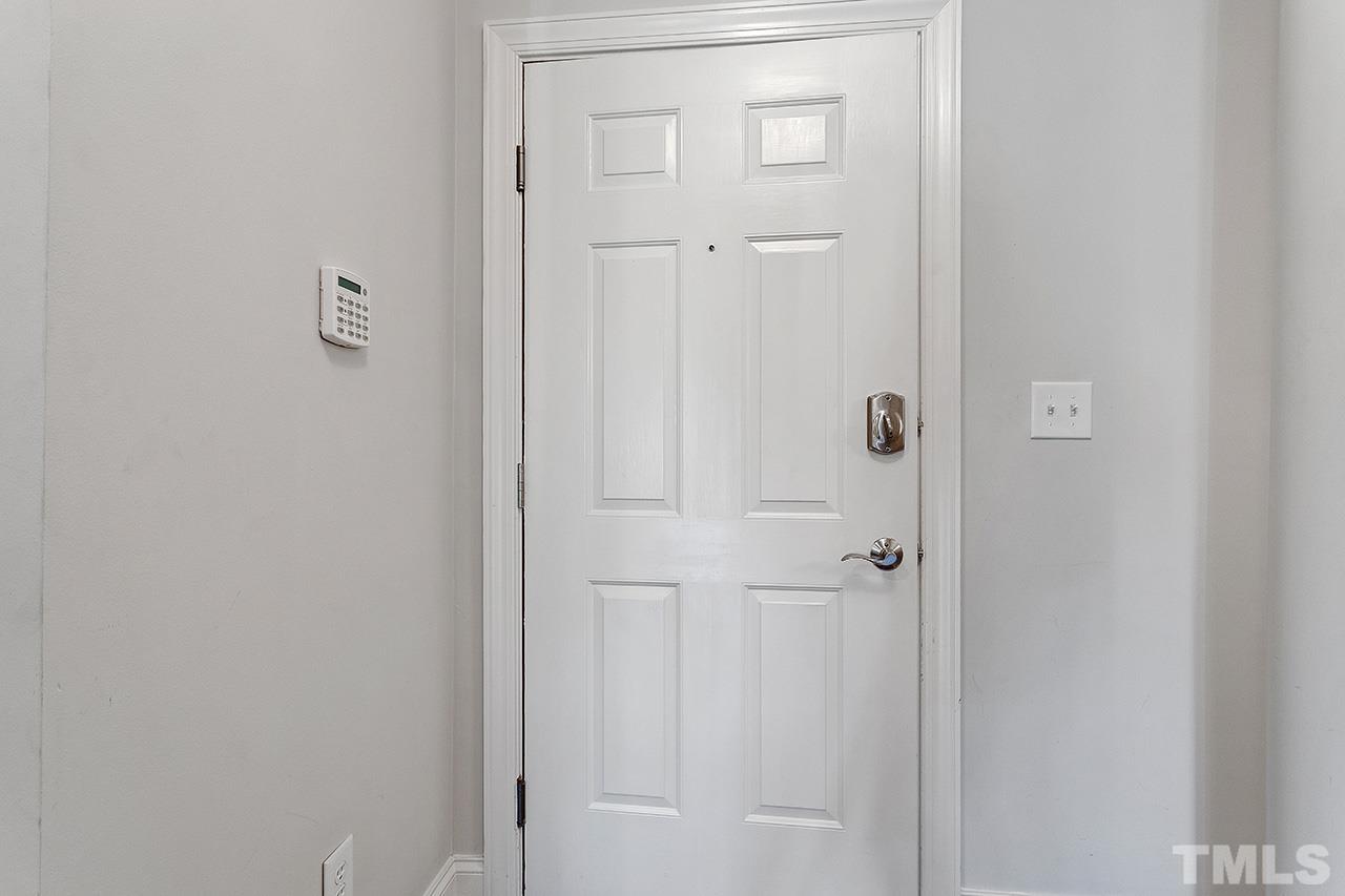 10421 Rosegate Court, Unit 5 Raleigh, NC 27617 - Photo 35 of 35 a bathroom with a shower