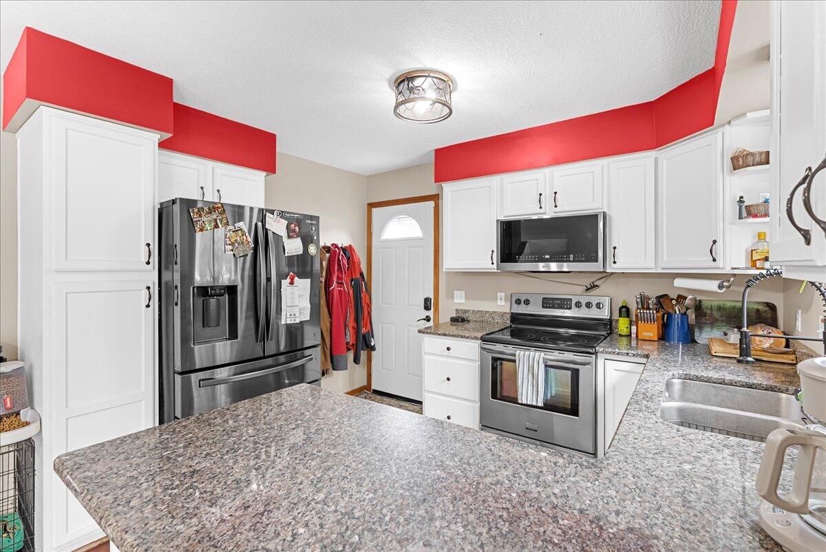 11534 Eaton Rapids Road Springport, MI 49284 - Photo 13 of 34 Gallery Image 13