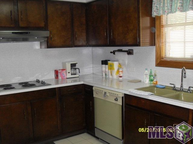 246 Church Street Raceland, LA 70394 - Photo 4 of 11 Kitchen view #2