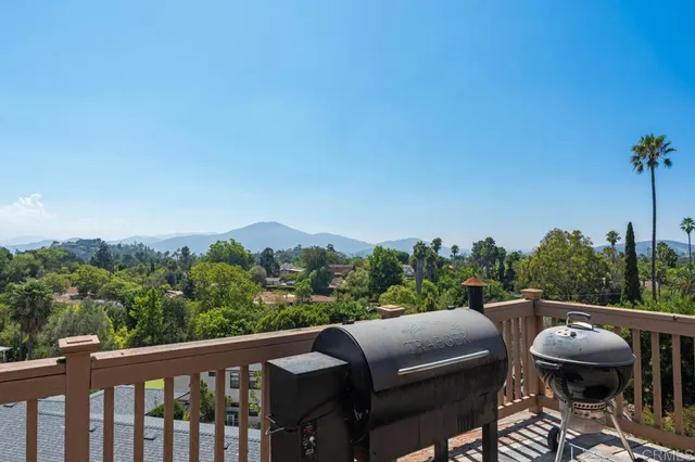 $1,249,900 | 4814 Rushville Lane, La Mesa, CA 91941