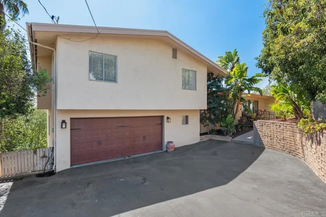 $1,249,900 | 4814 Rushville Lane, La Mesa, CA 91941